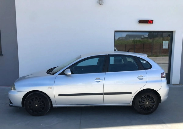 Seat Ibiza cena 4900 przebieg: 275574, rok produkcji 2006 z Rajgród małe 211